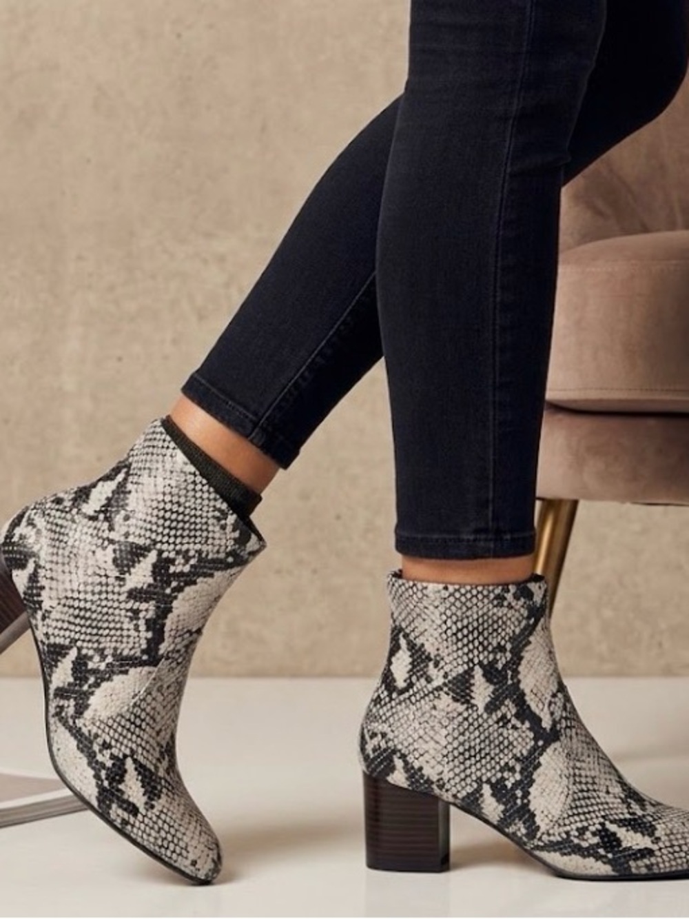 Time and Tru Boots Snake Print